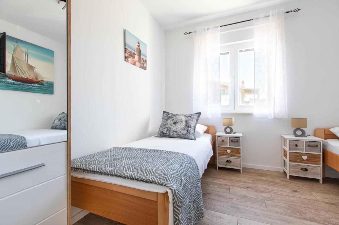 Sunny Island Apartment Трогир Экстерьер фото