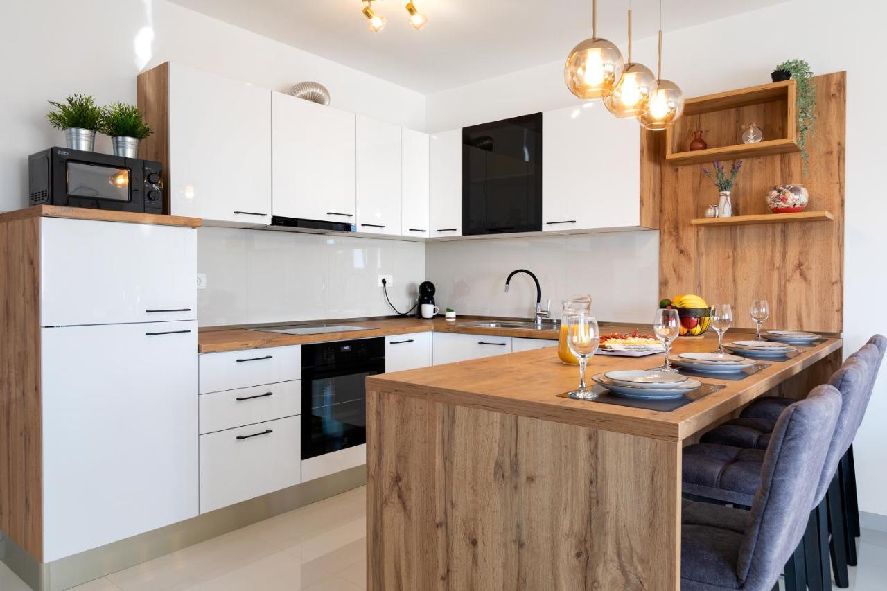 Sunny Island Apartment Трогир Экстерьер фото